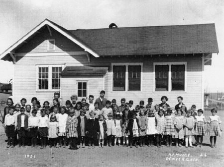 Louviers, Colorado Grade School